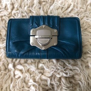 B Makowsky wallet